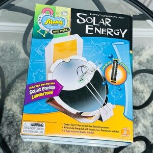 Slinky Brand Solar Energy Science Experiment Kit - New!